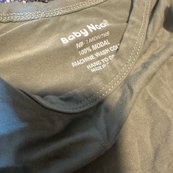 Set of 3 Baby Knotted BAMBOO gowns sz 0-3 mo - KATE QUINN plus - Picture 6 of 9